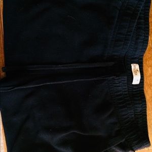 Hollister joggers